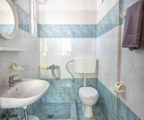 アパート βιλα μπουμπουλινα