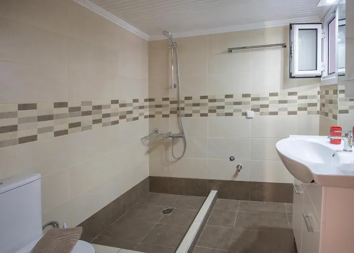 βιλα μπουμπουλινα *