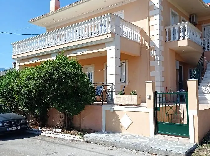 Apartman βιλα μπουμπουλινα Számi